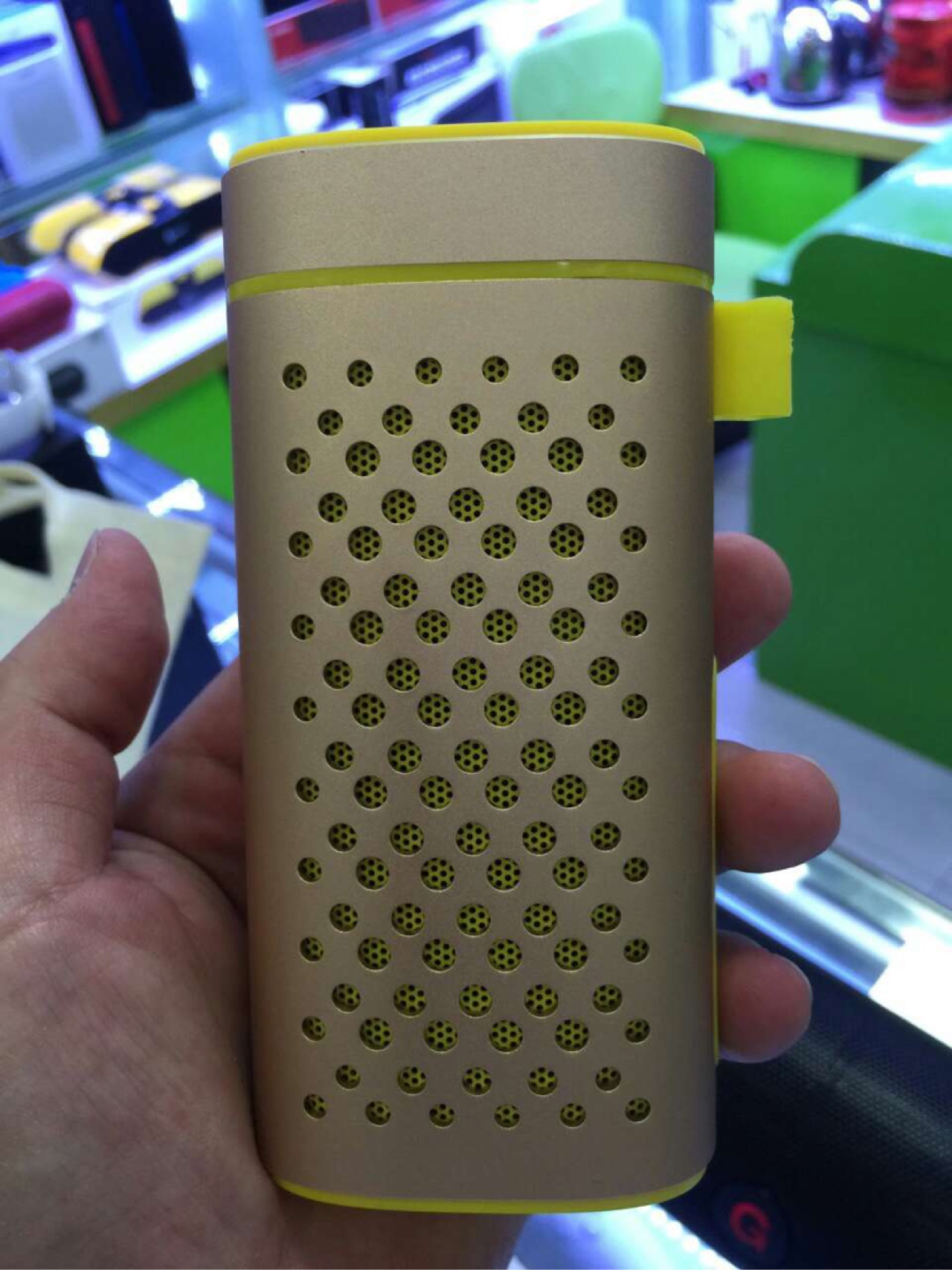product-thumb