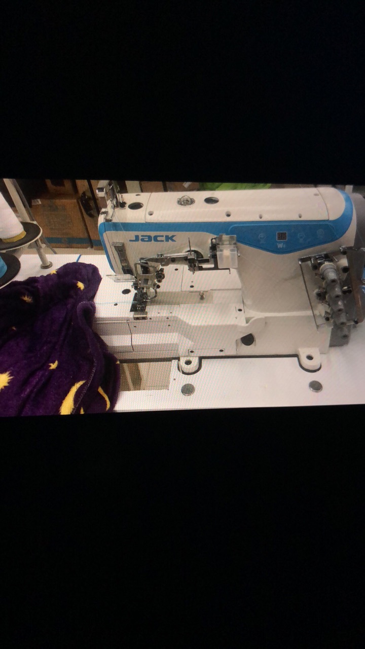 product-thumb