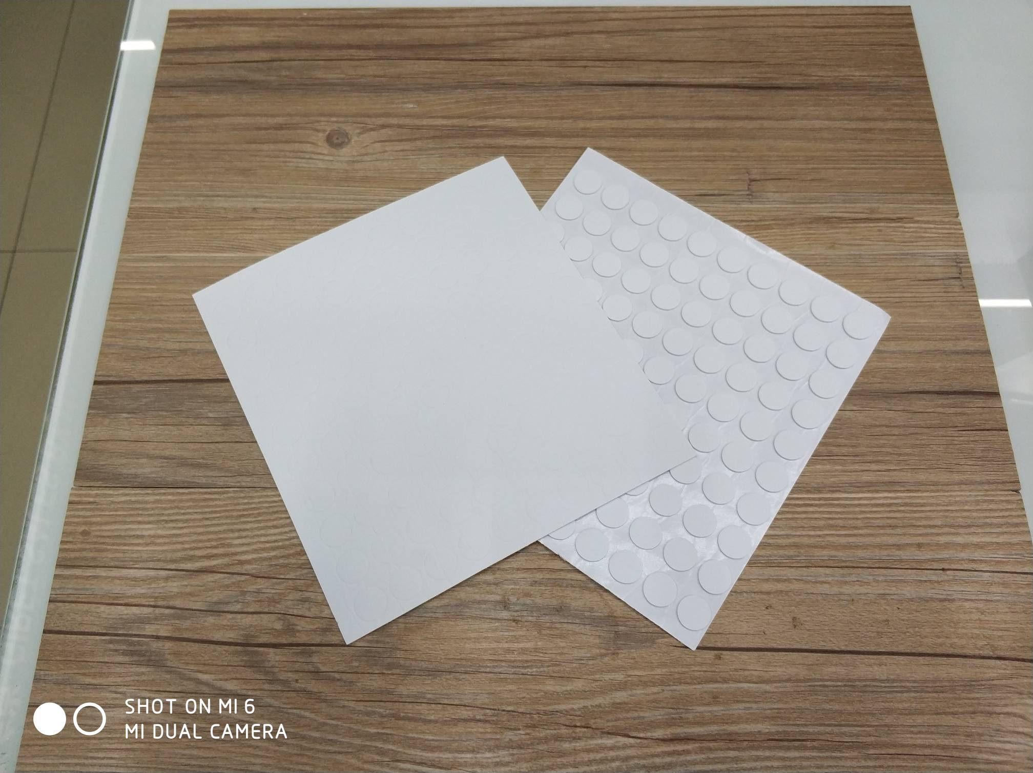 product-thumb
