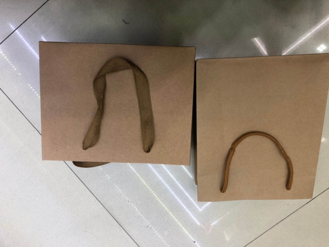 product-thumb