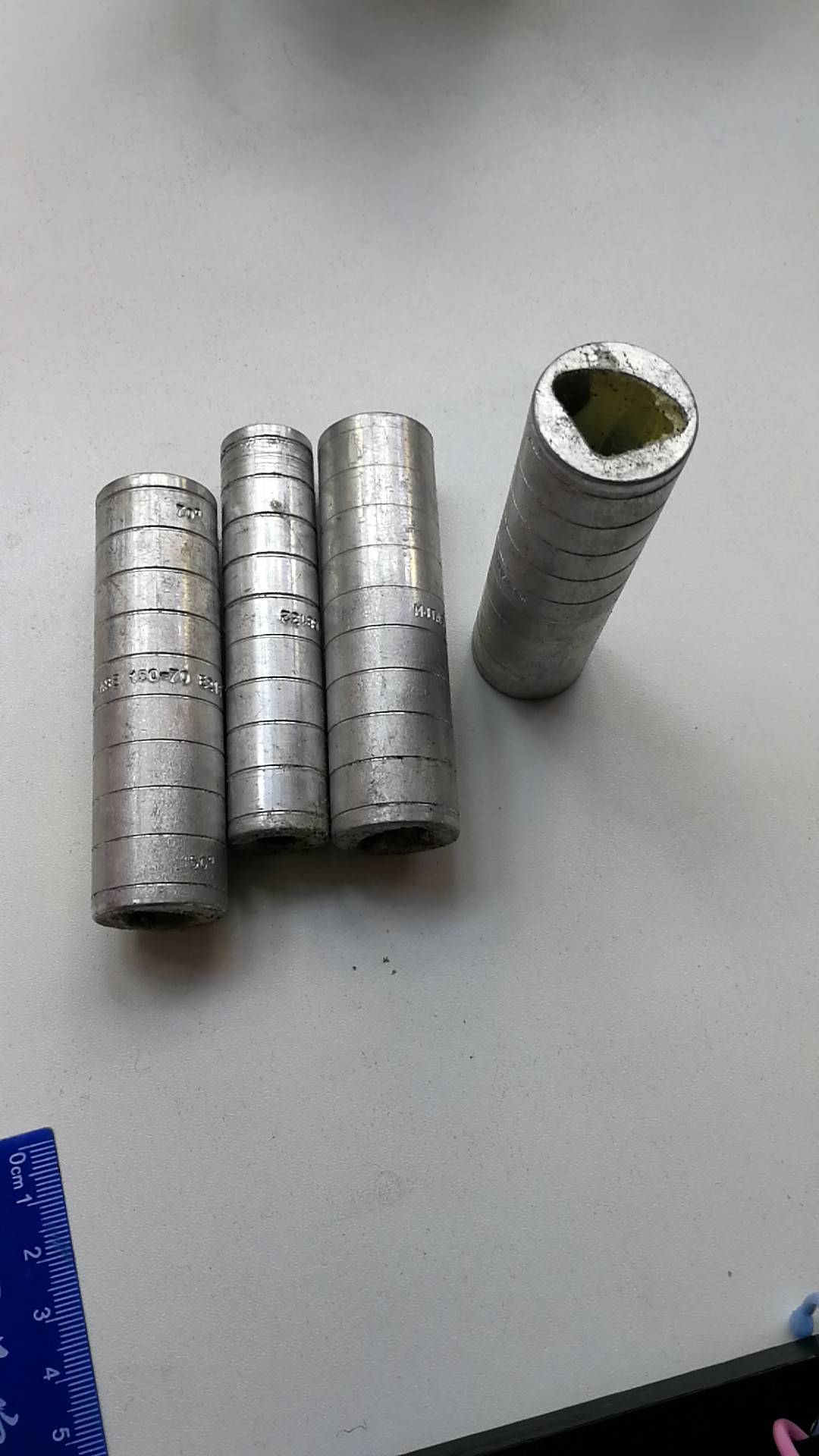 product-thumb