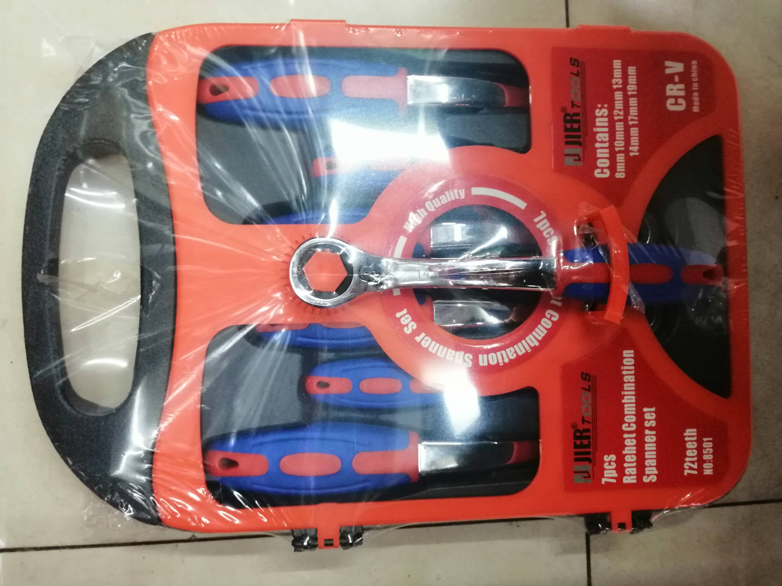 product-thumb