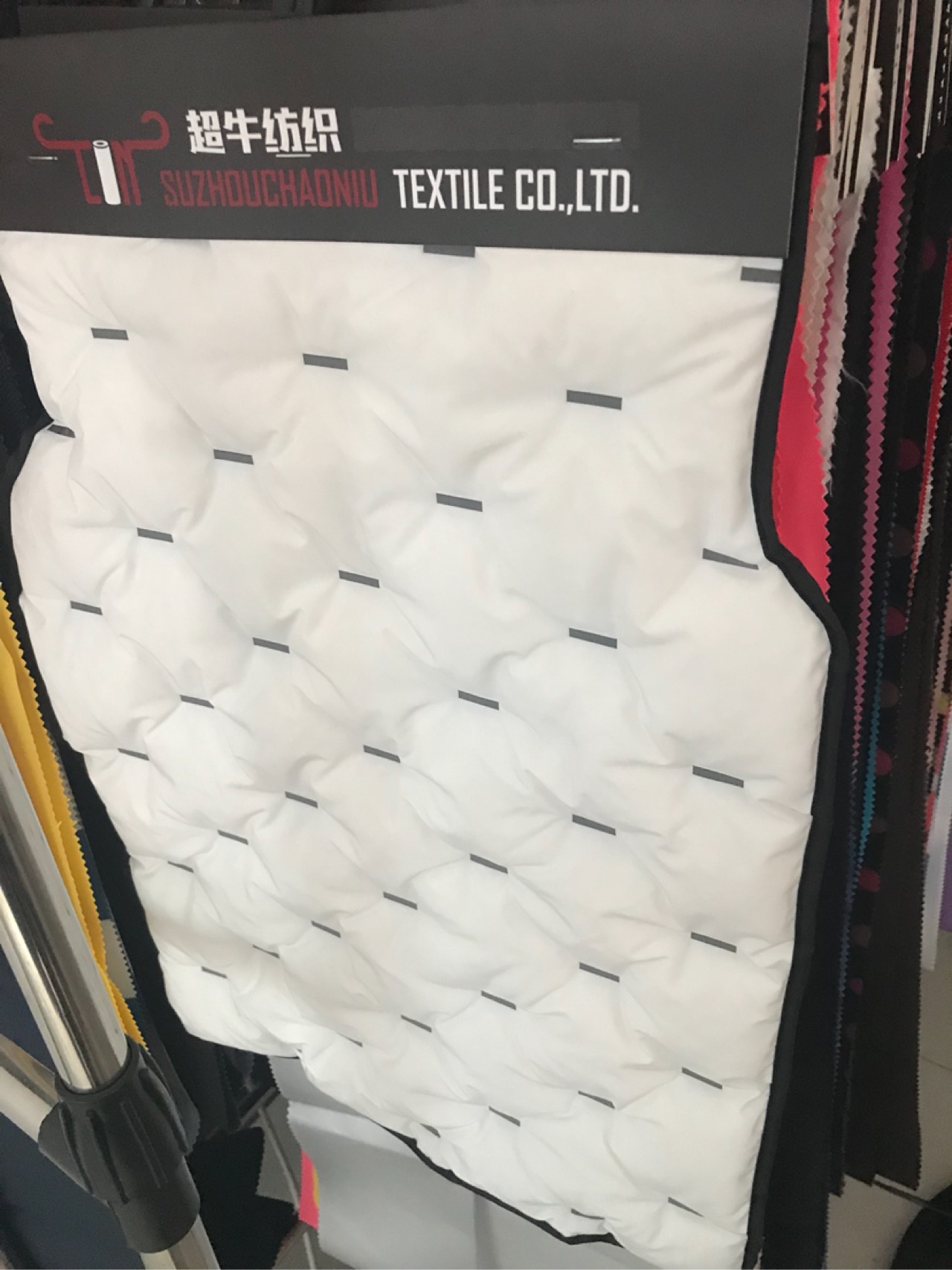 product-thumb