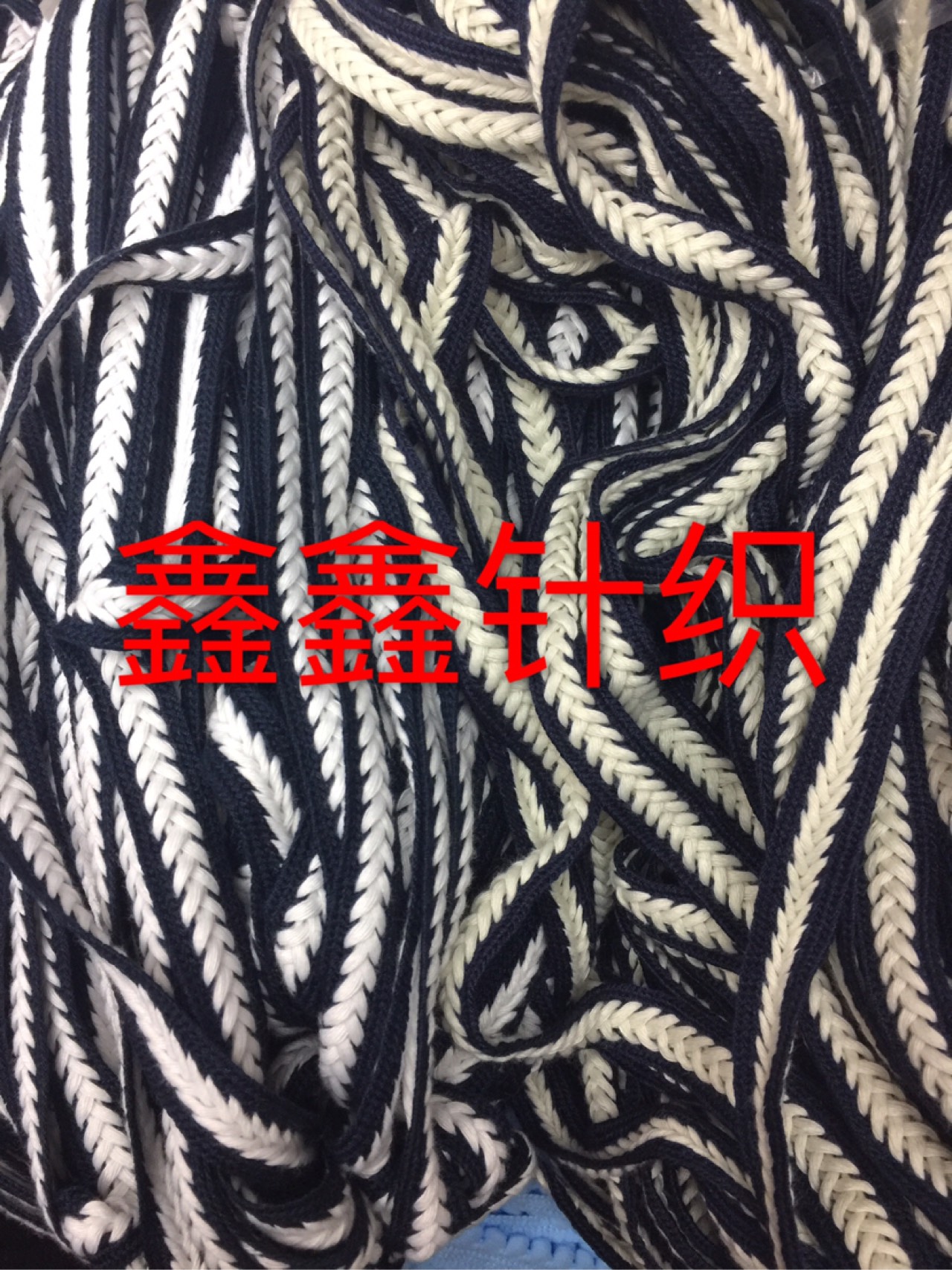 product-thumb