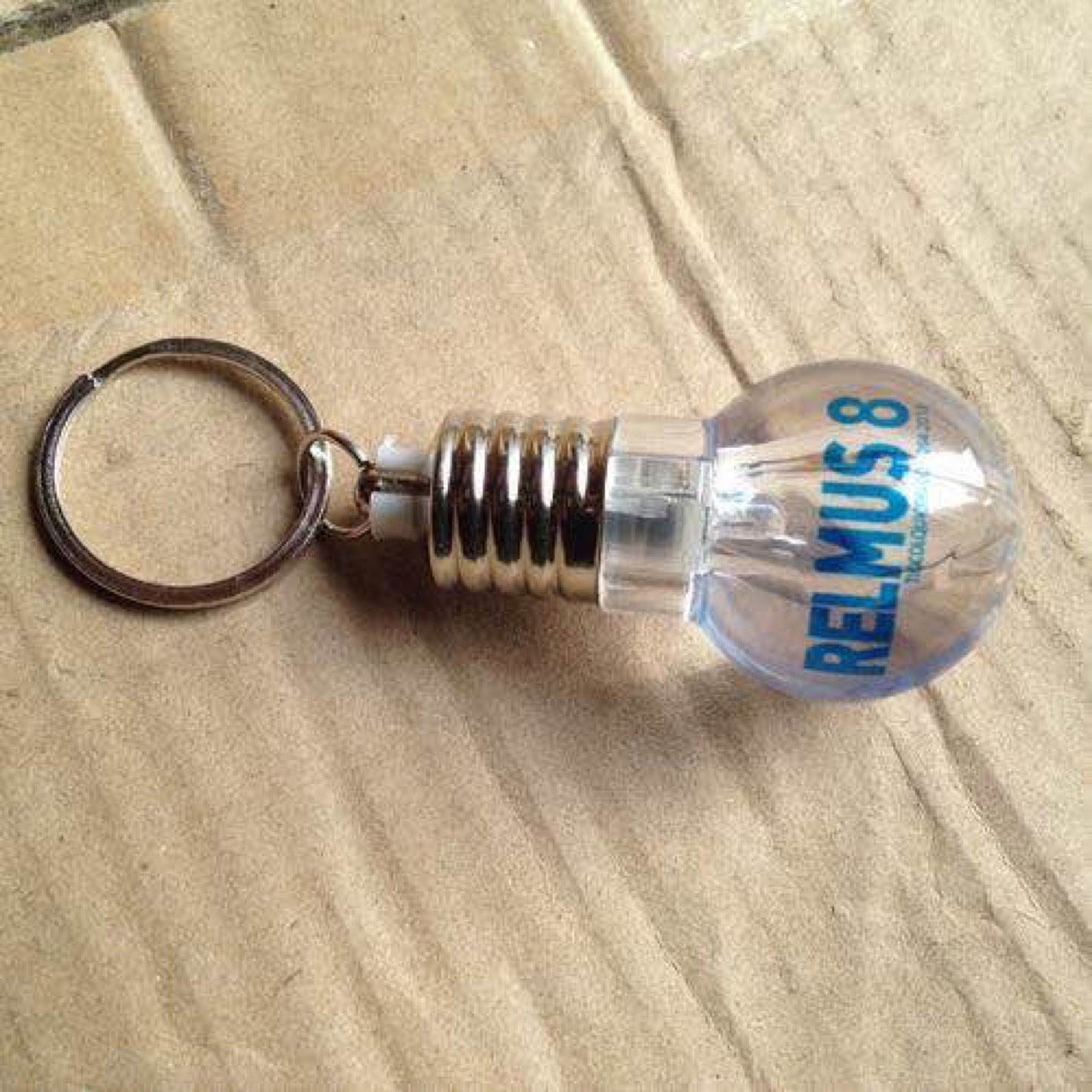 product-thumb