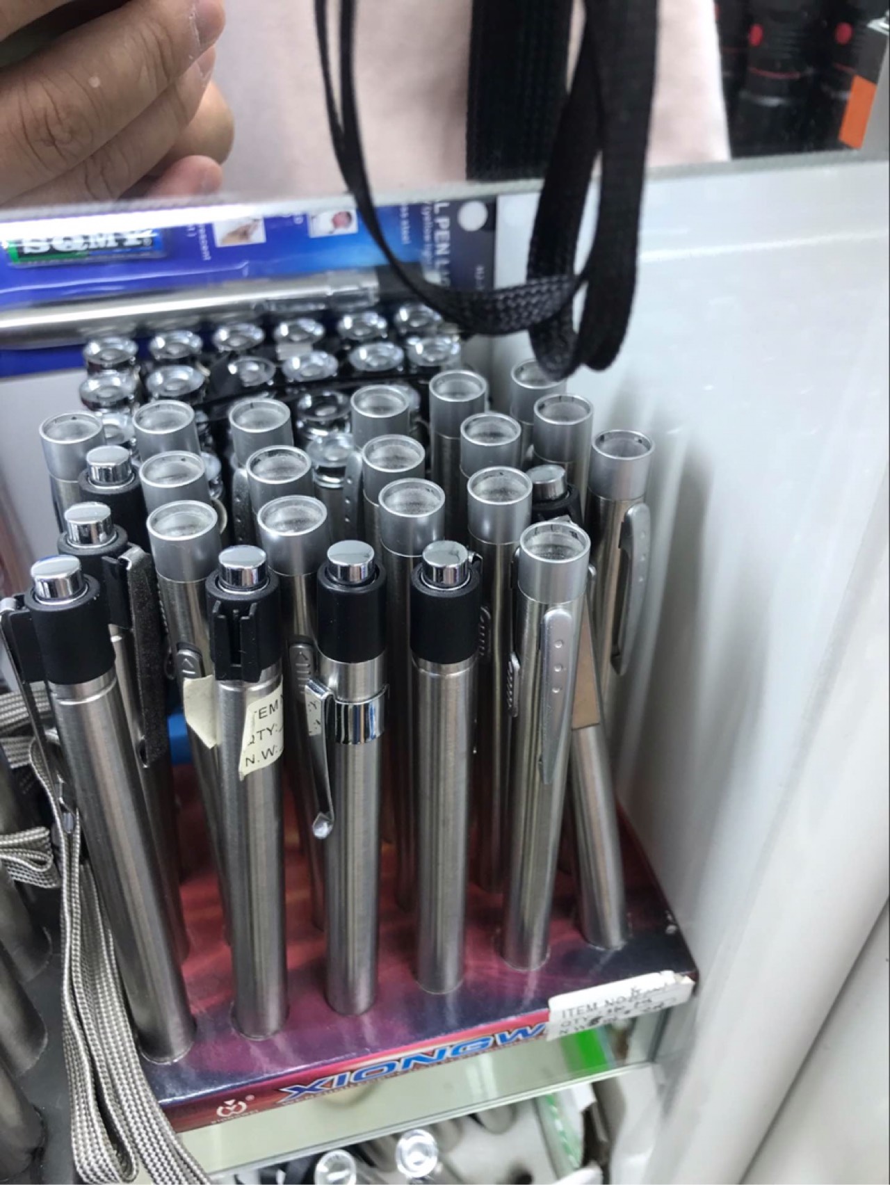 product-thumb