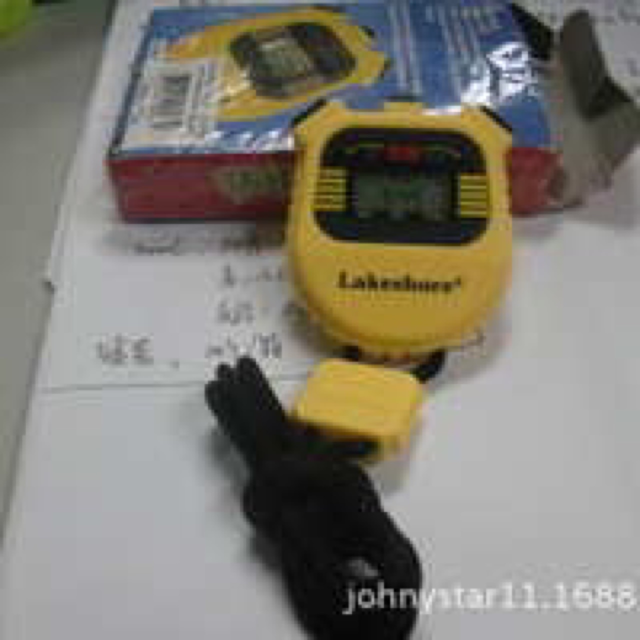 product-thumb