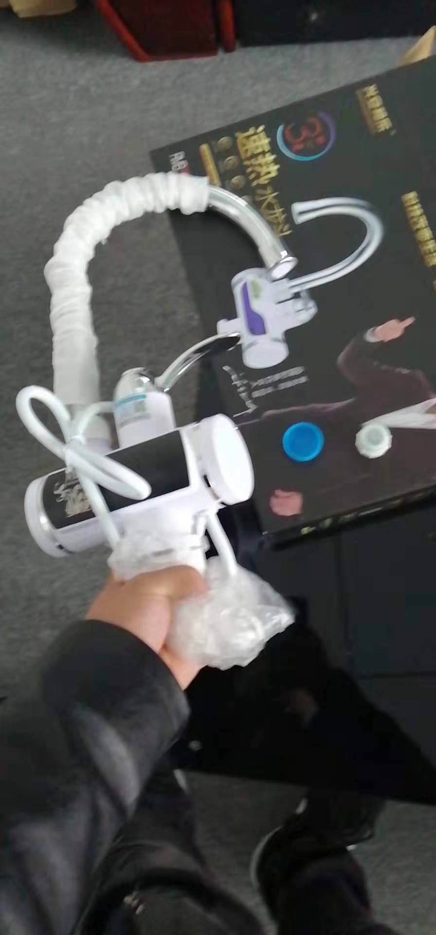 product-thumb