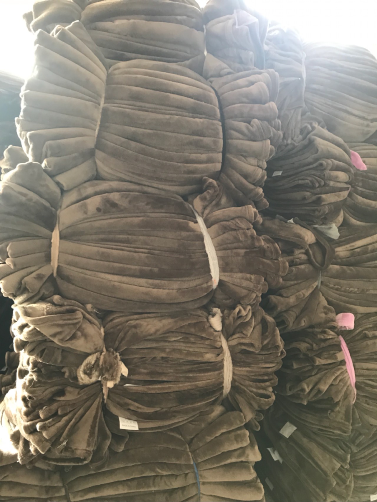 product-thumb