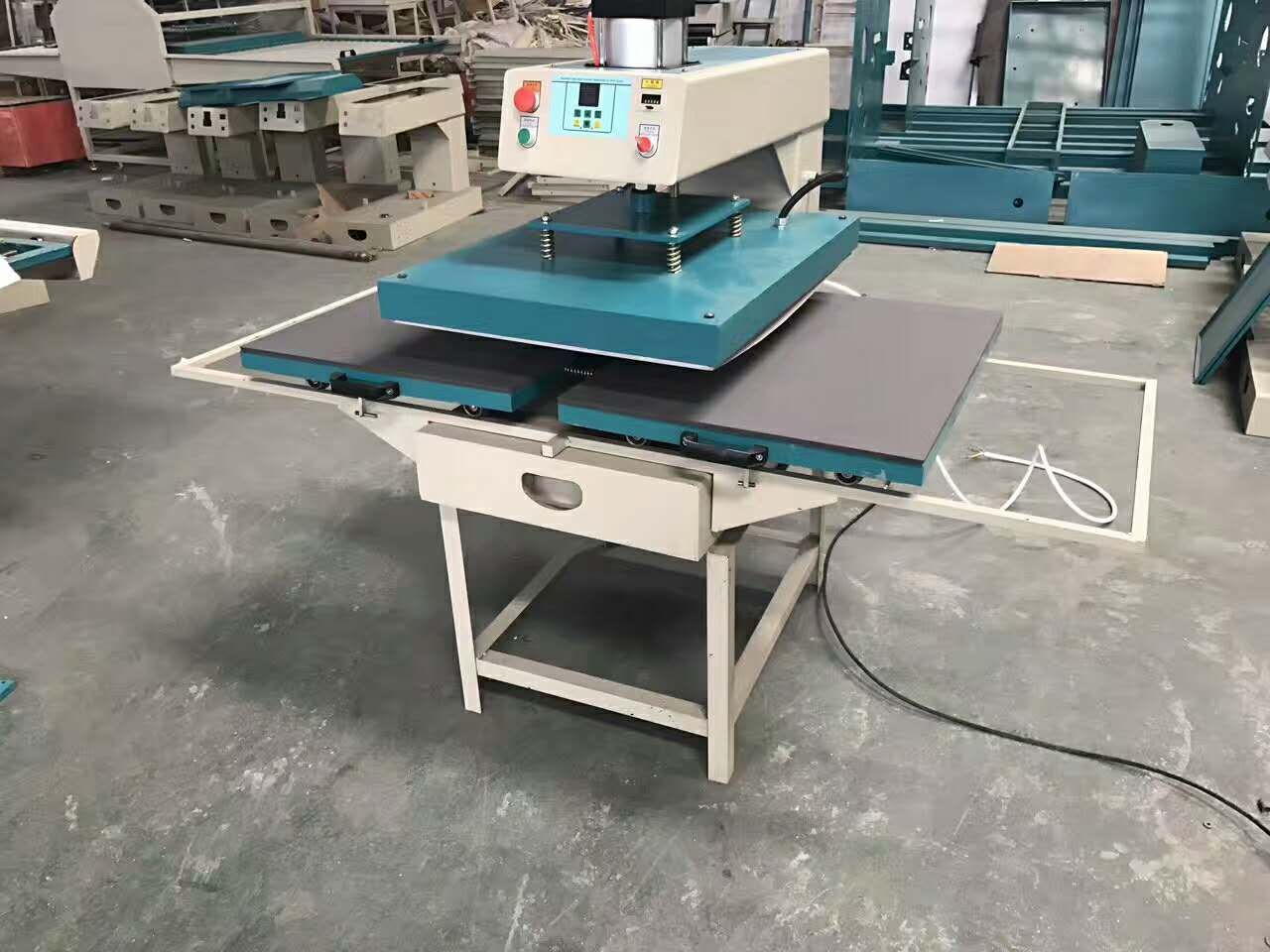 product-thumb