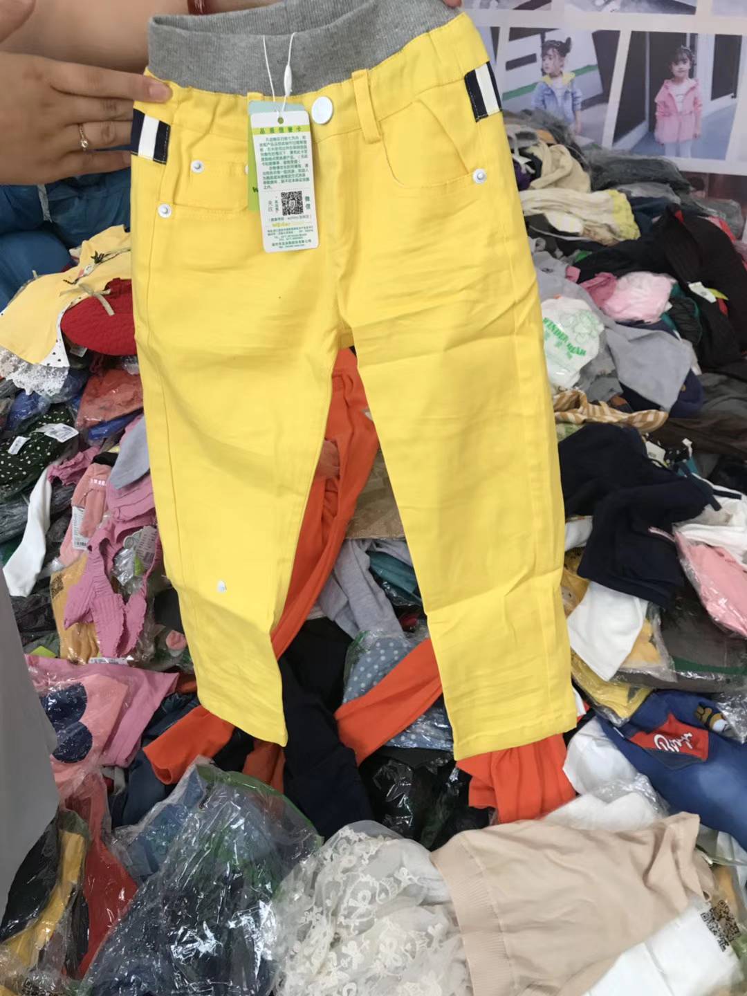 product-thumb