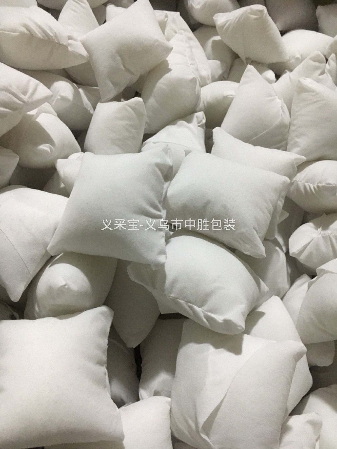 product-thumb