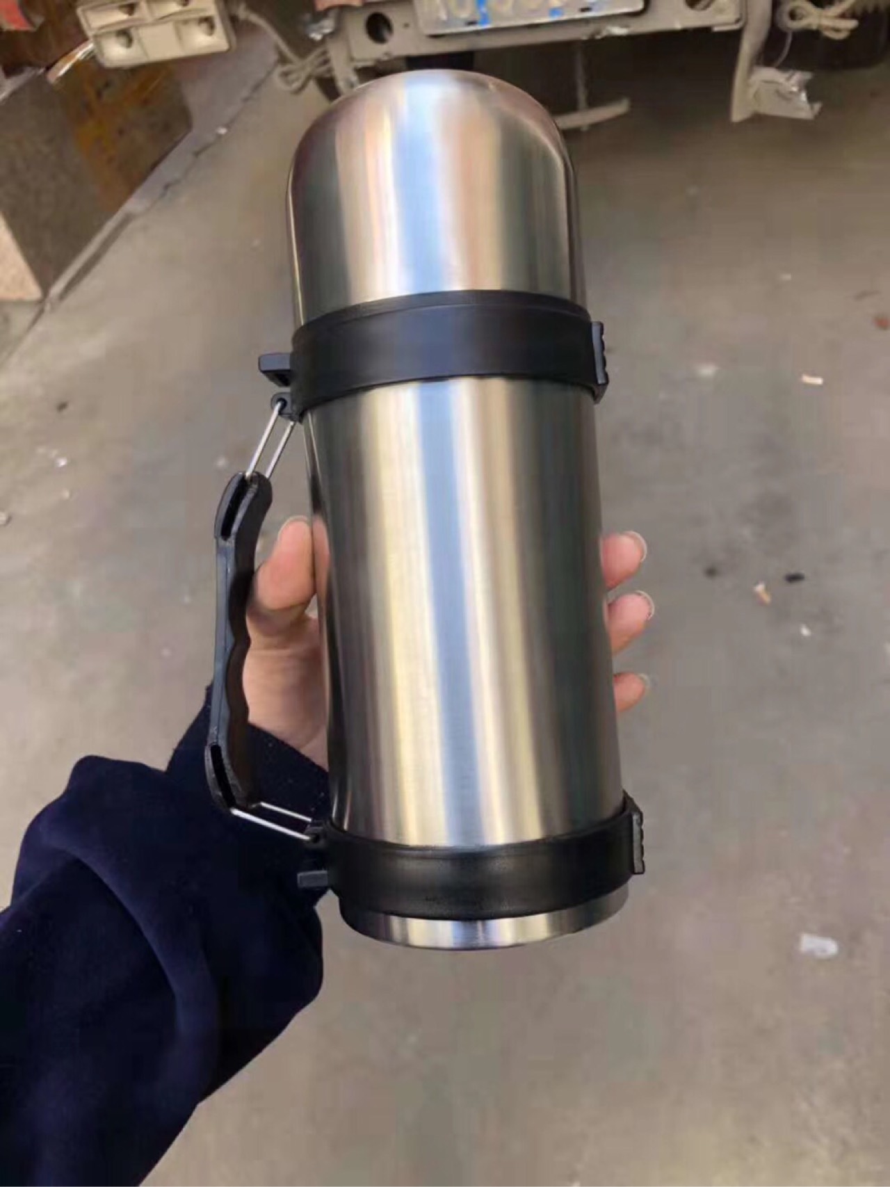product-thumb
