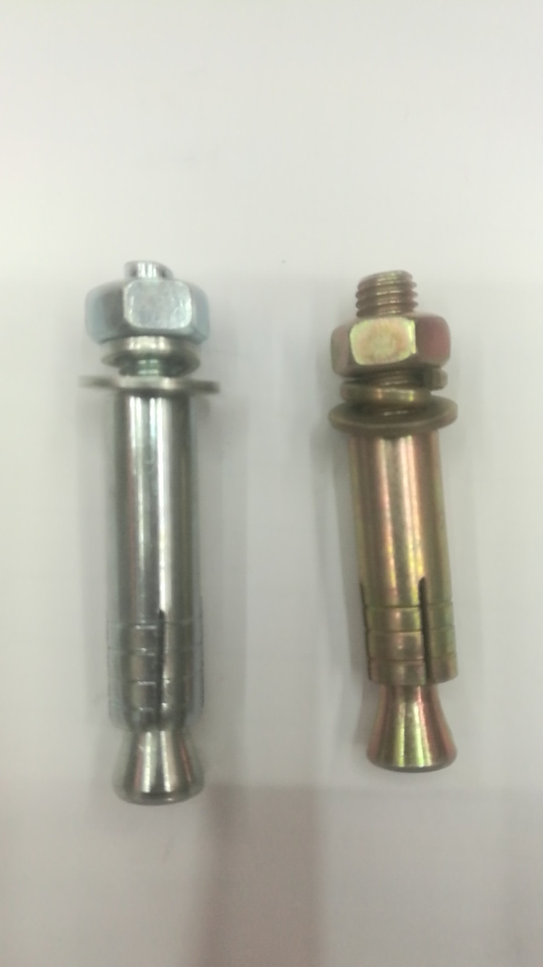 product-thumb