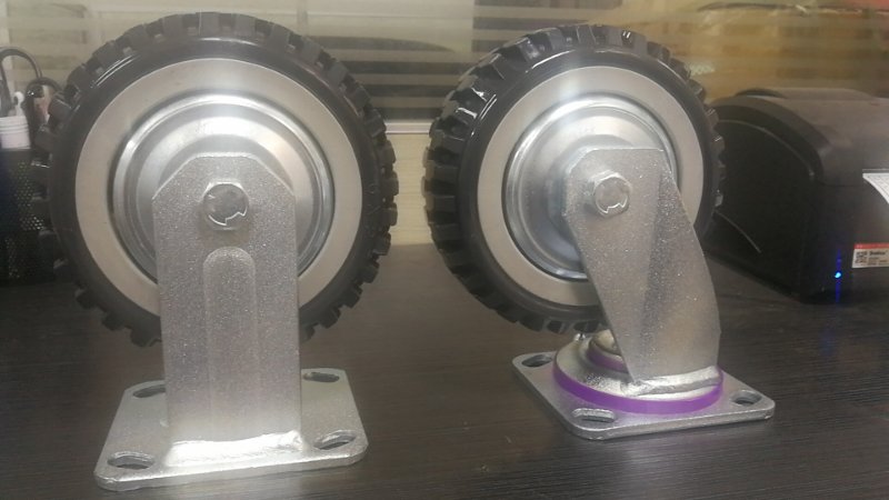 product-thumb