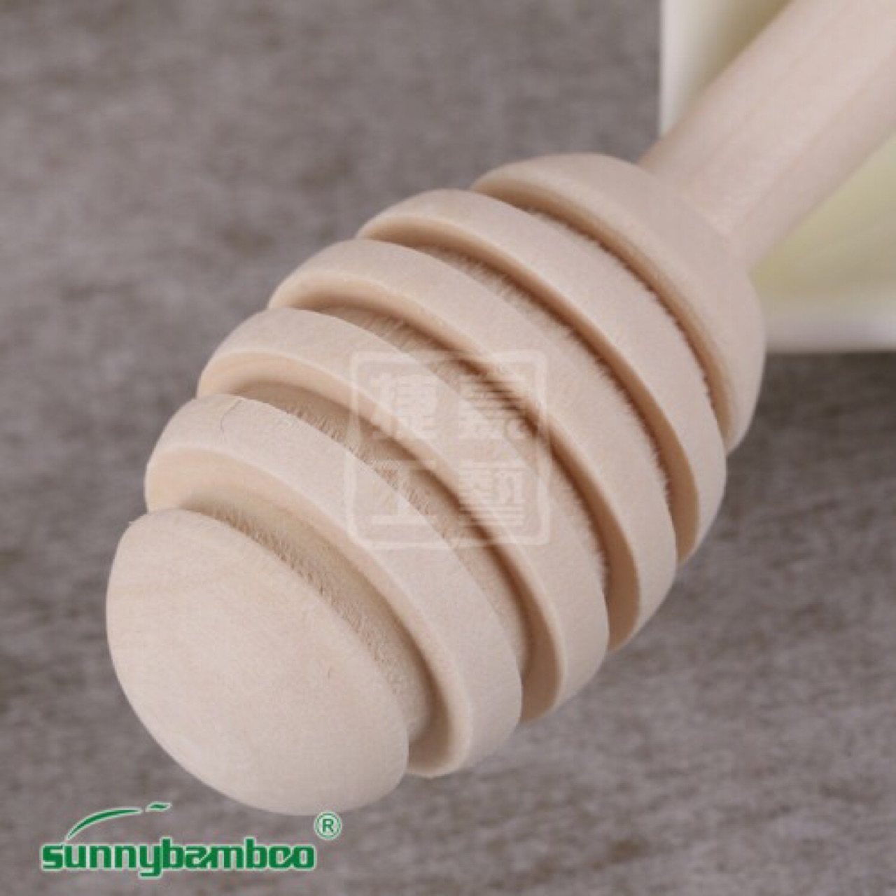 product-thumb