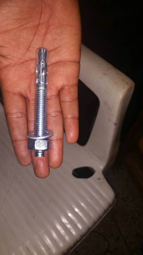 product-thumb