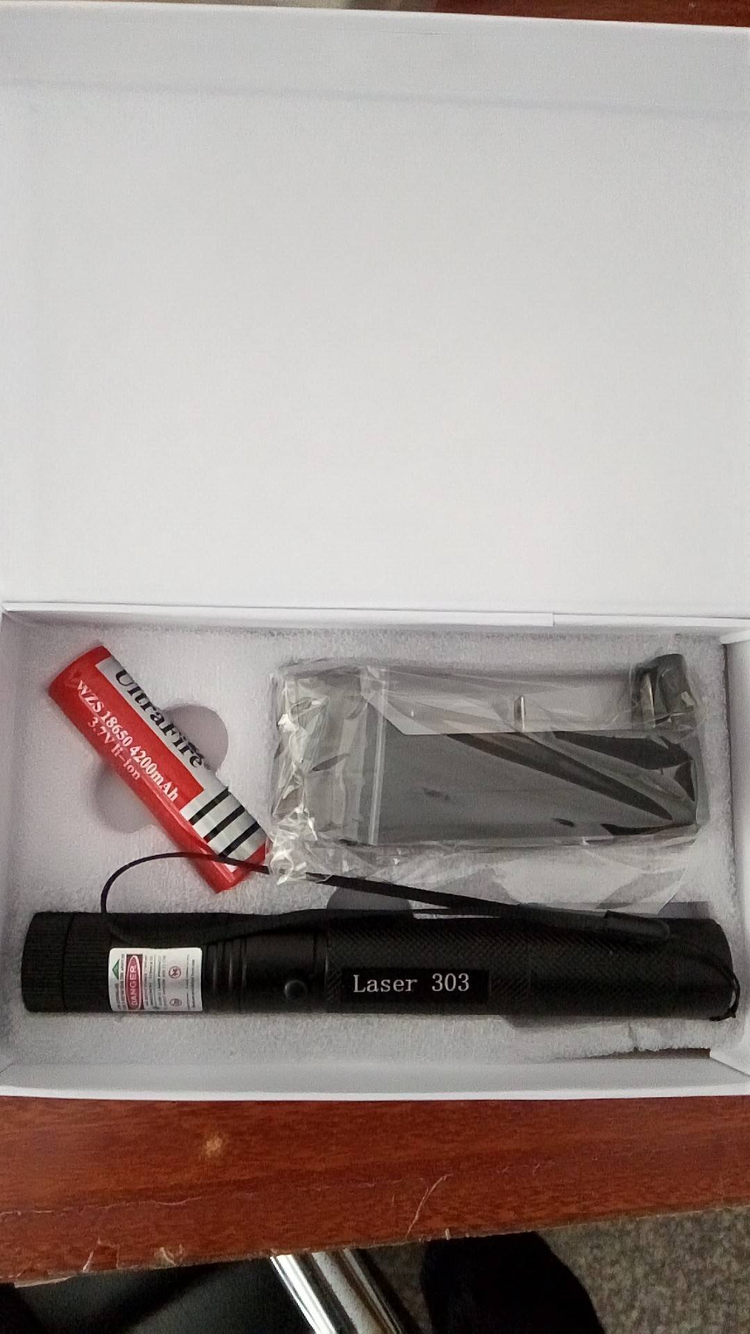 product-thumb