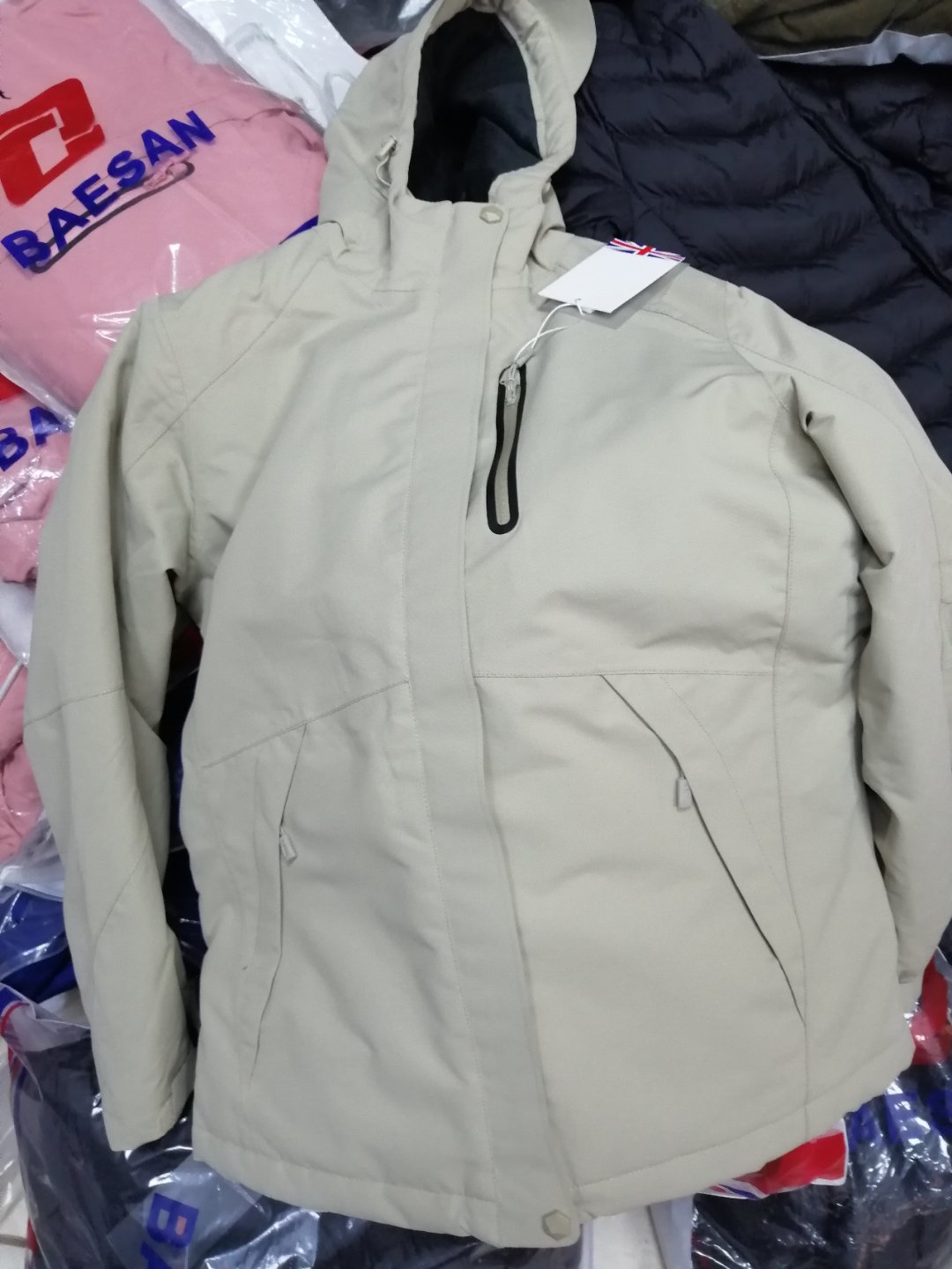 product-thumb