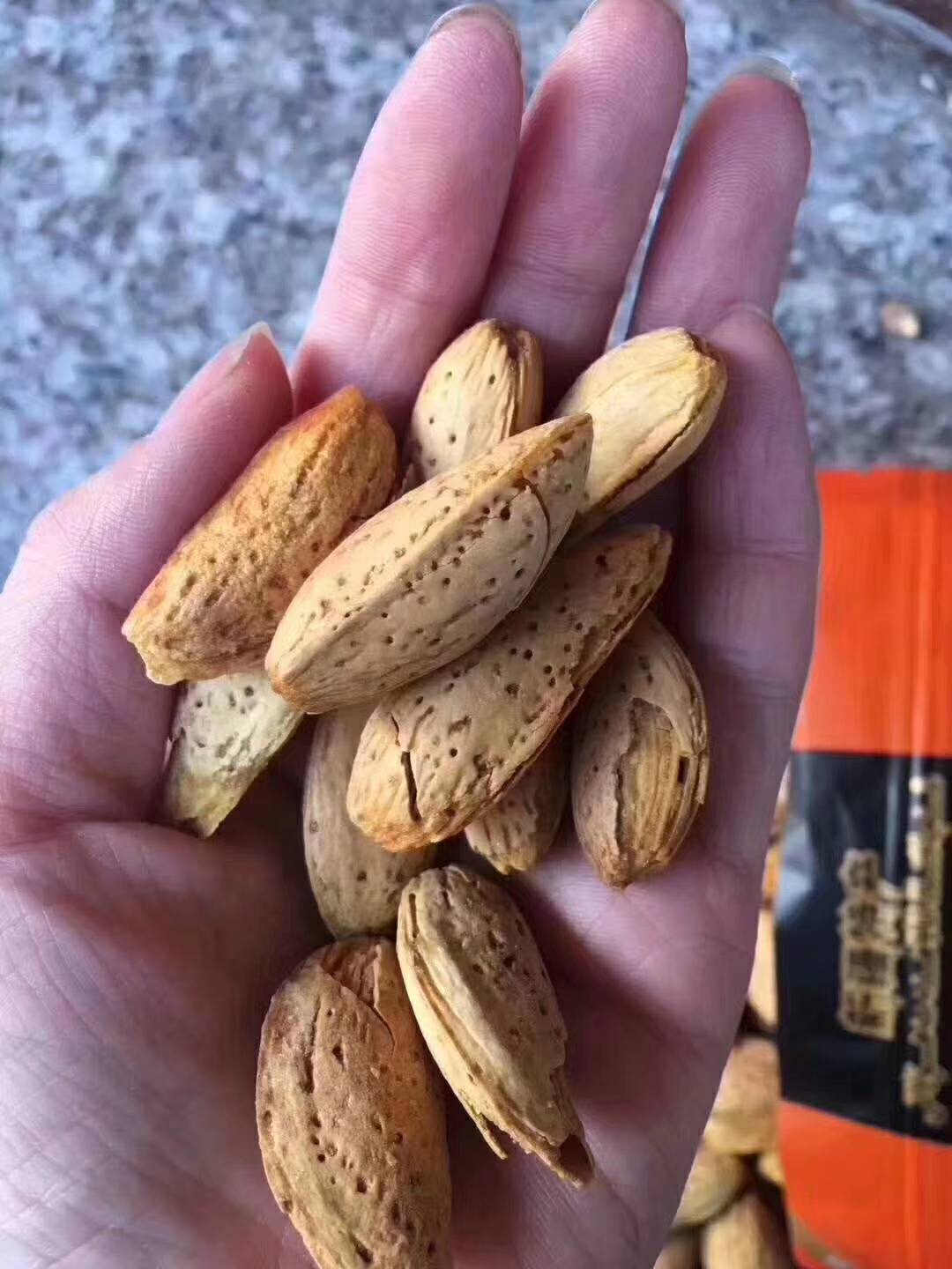 product-thumb