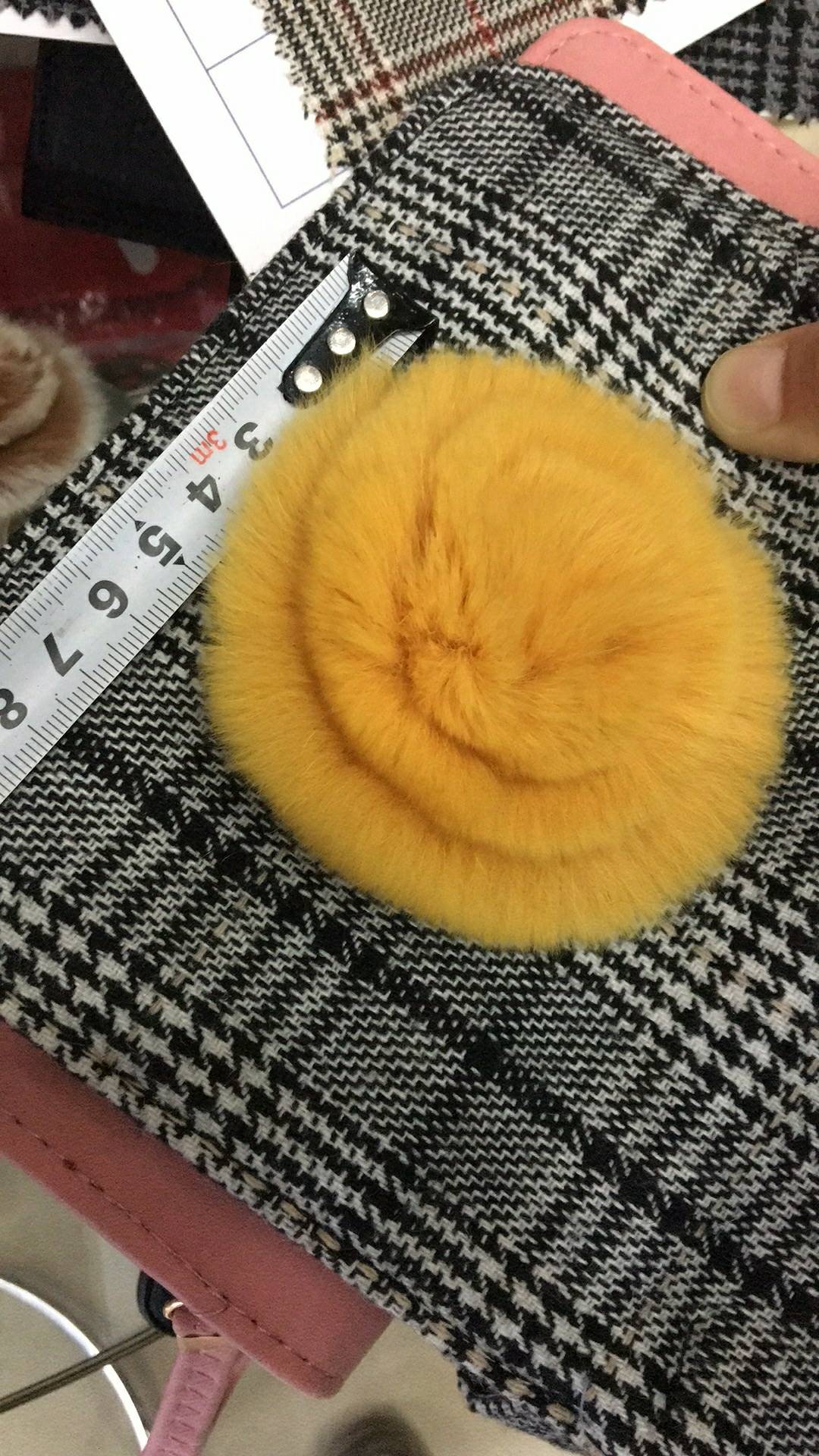 product-thumb