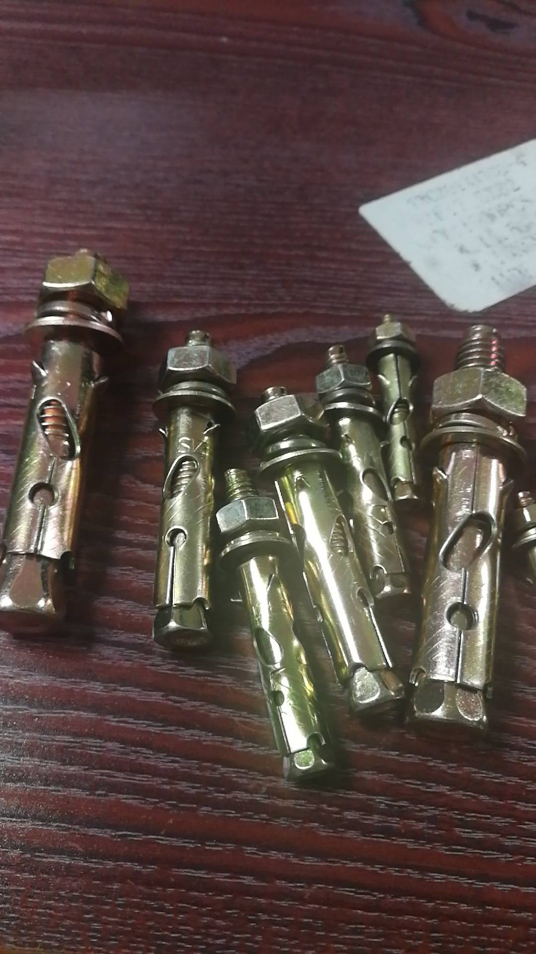 product-thumb