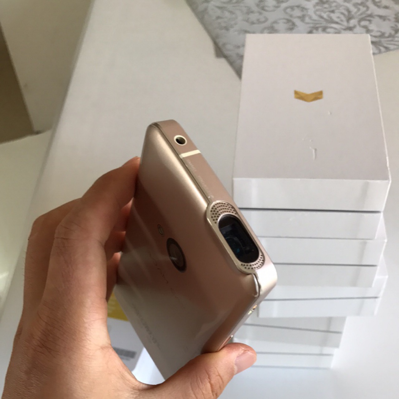 product-thumb