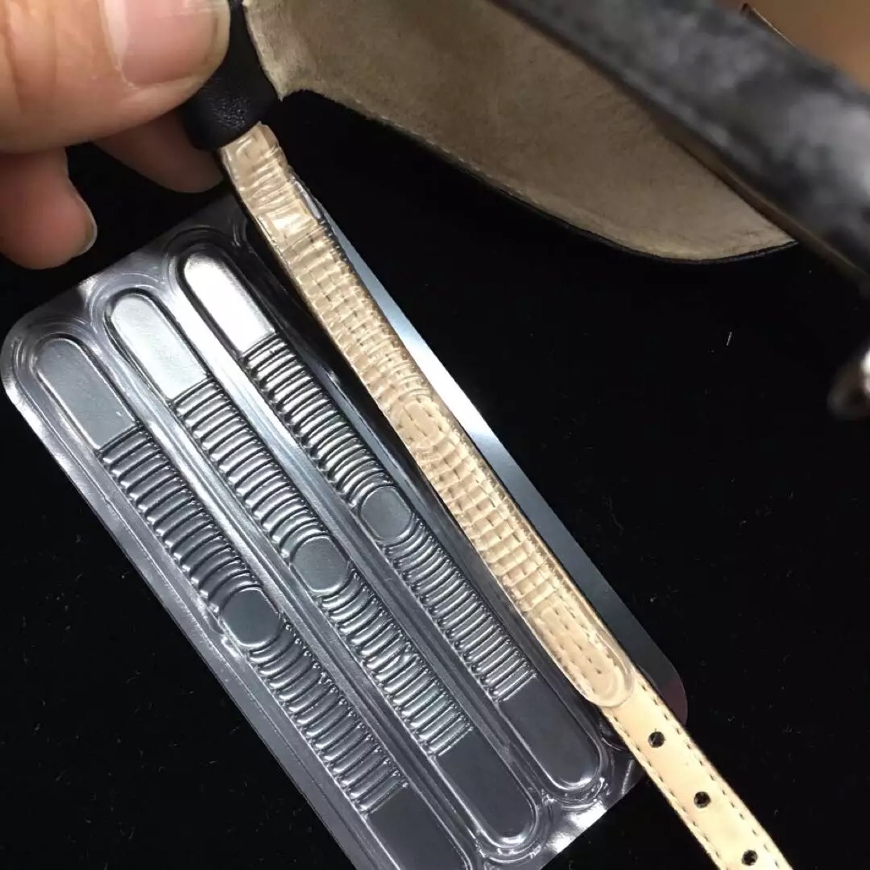 product-thumb